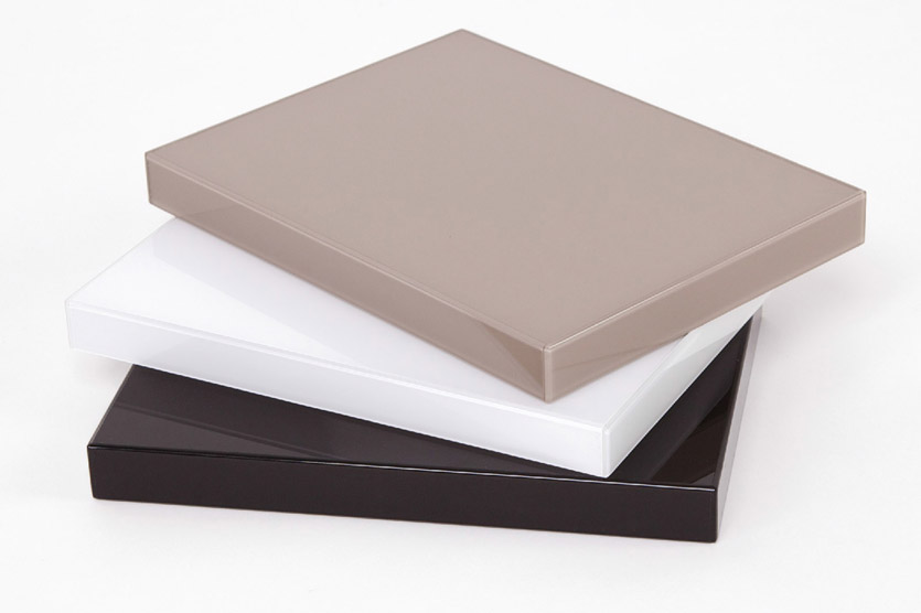 Cánh Acrylic không đường line biểu tượng của vẻ đẹp hoàn hảo