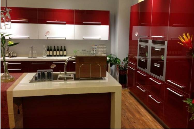Tích hợp lò vi sóng giúp tối ưu không gian bếp